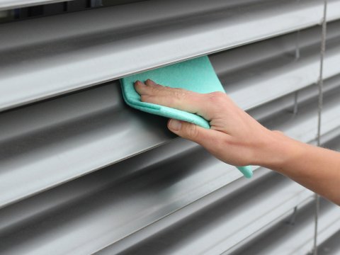 neva-udrzba-cisteni-venkovnich-zaluzii